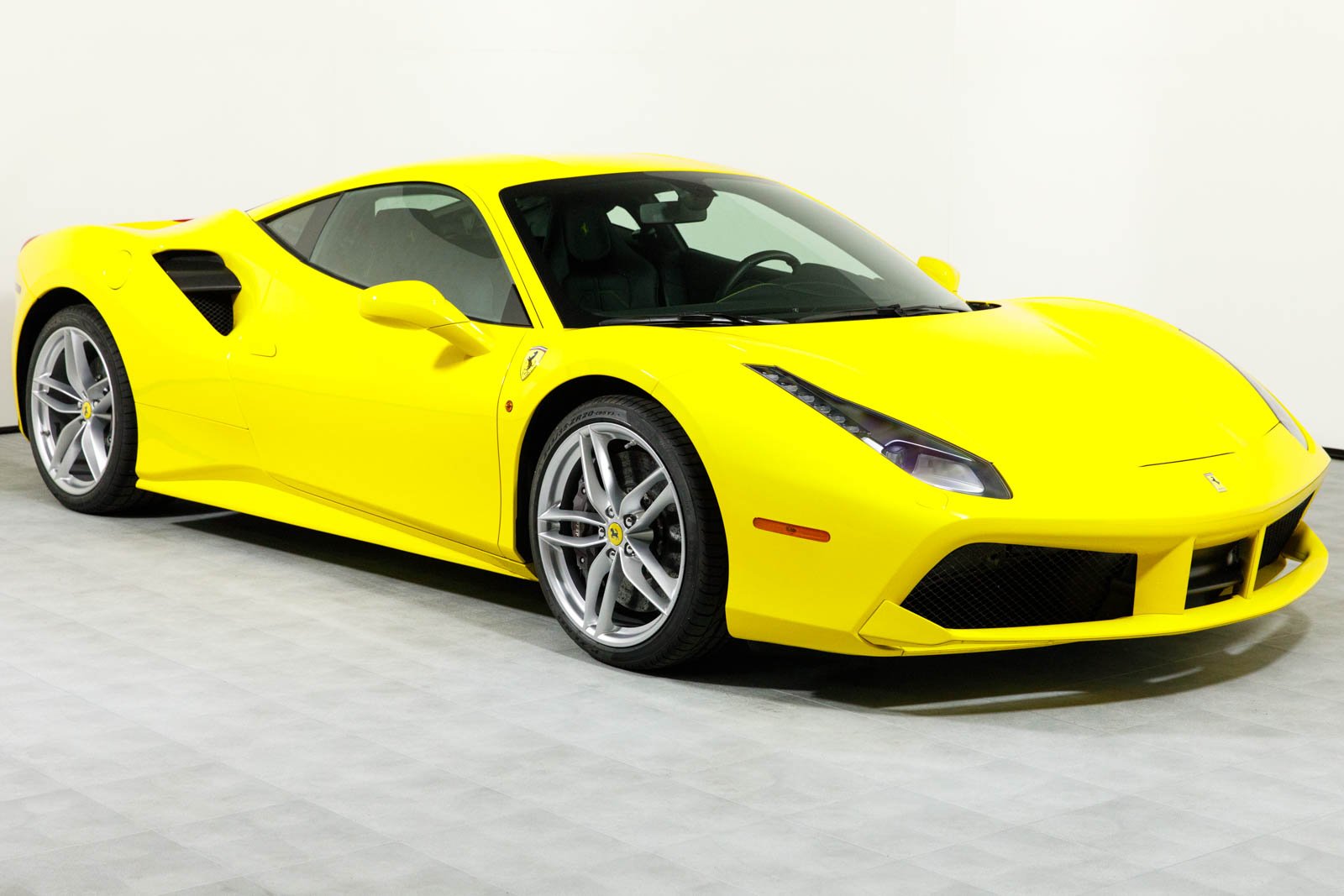 Pre Owned 2017 Ferrari 488 Gtb With Navigation